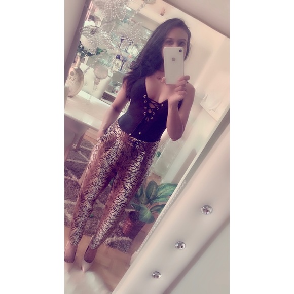 Meet your Posher, Mala - Picture 2 of 5